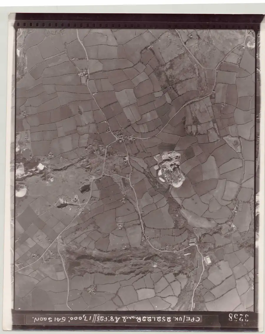 1948 aerial photograph of the surrounding landscape